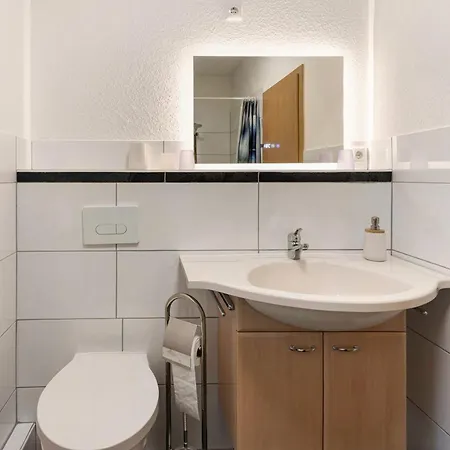 Haus 145 Apartment *